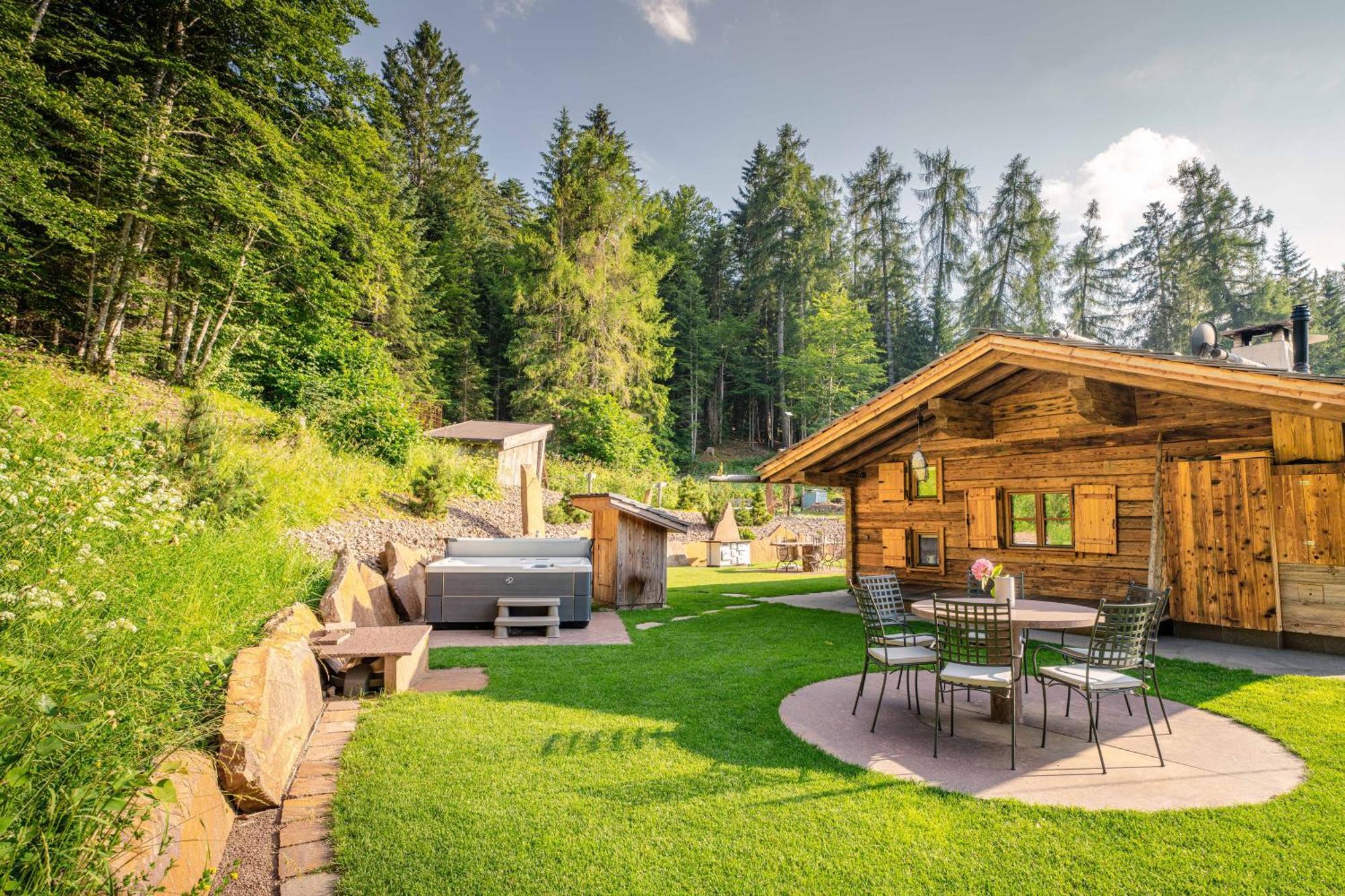 Villa La Mendola Alm Chalet Extérieur photo